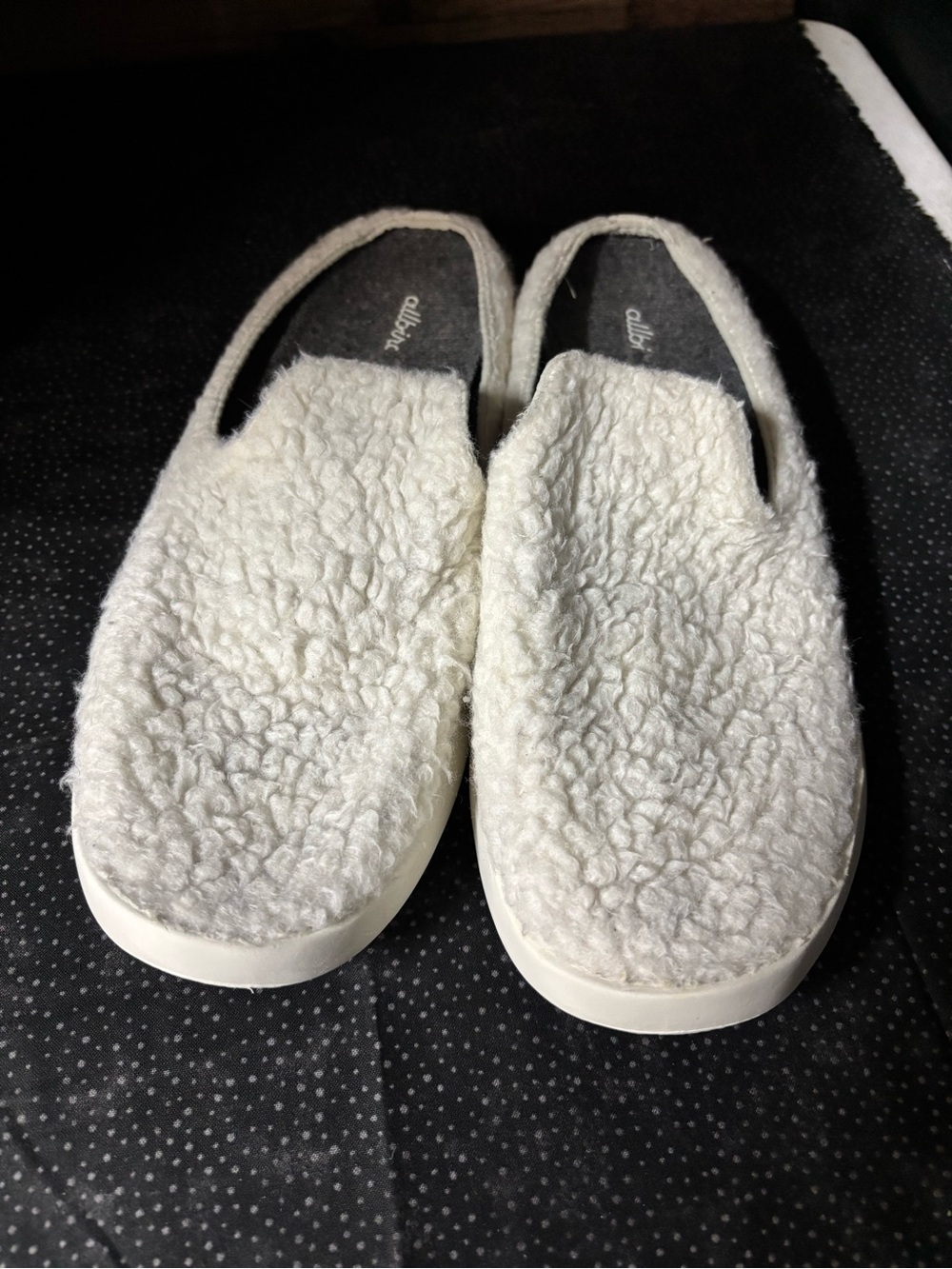 allbirds Women's White Sherpa Slip-On Slippers